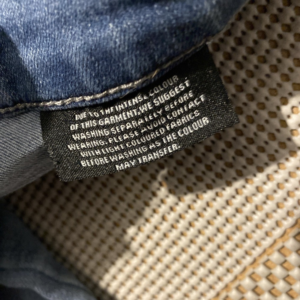 Buffalo David Bitton Aubrey Mid‎ Rise Super Soft Capri Sz 4 / 27 EUC - Picture 6 of 7